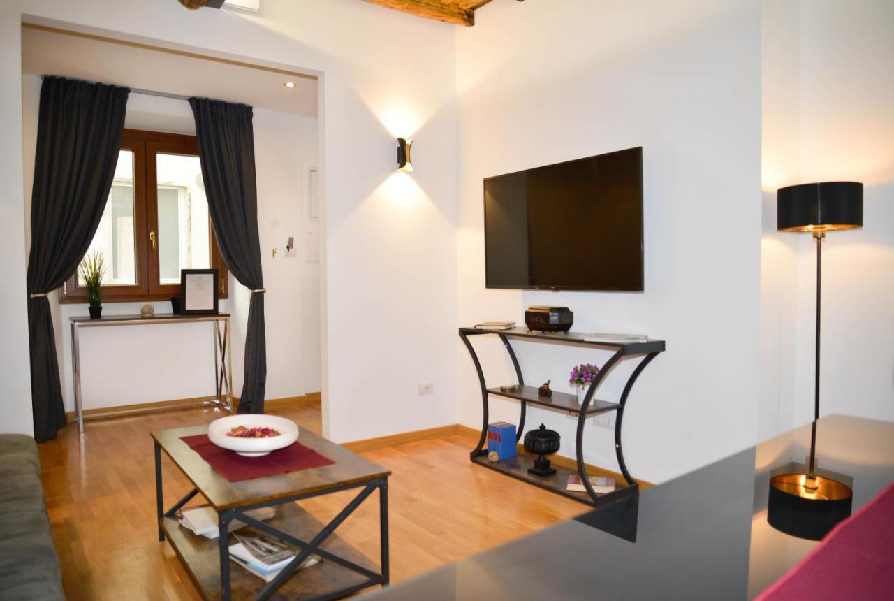 Fidia Palace Marco Aurelio'S Apartment Colosseo Roma Ngoại thất bức ảnh