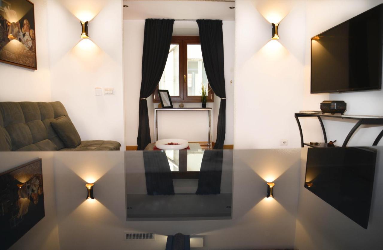 Fidia Palace Marco Aurelio'S Apartment Colosseo Roma Ngoại thất bức ảnh